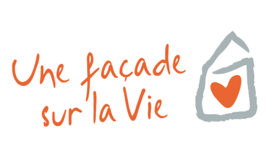 Une façade sur la Vie avec un symbole de cœur, design VERTIKAL.